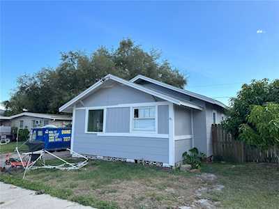 2126 43rd Ave N St. Petersburg, FL 33714