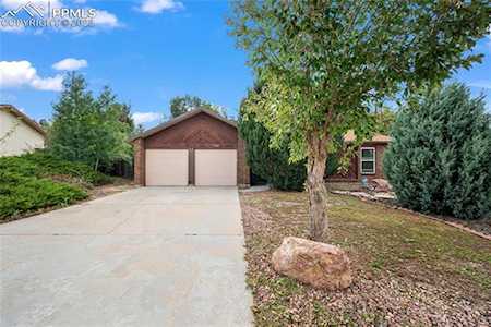 7658 Vallhalla Drive Colorado Springs, CO 80920