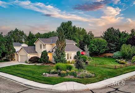 5931 S Schooner Pl Boise, ID 83716