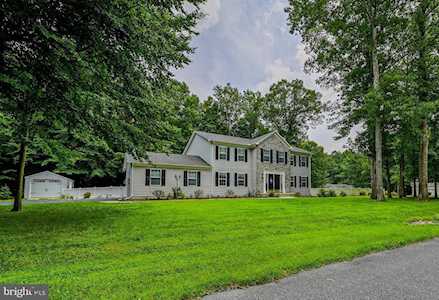 29 Pond View Ln Harrington, DE 19952