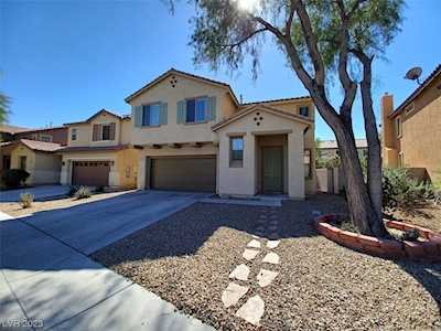 1841 Bright Leaf Ct North Las Vegas, NV 89031