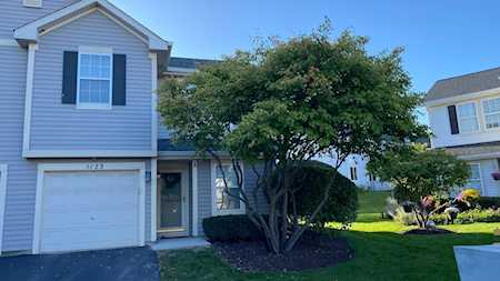 1123 Vail Ct Naperville, IL 60540