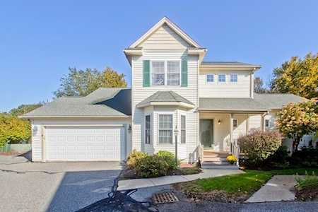 49 Village Cir #49 Milford, MA 01757