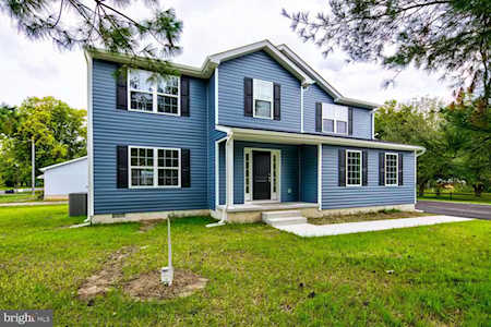 15 Kent Ave Felton, DE 19943