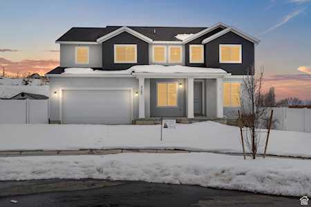 3165 N 1450 E Layton, UT 84040
