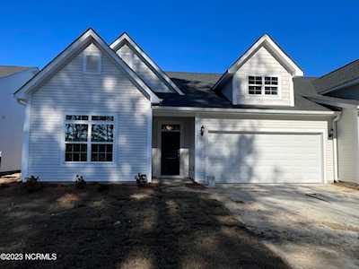 8745 Radcliff Dr NW Calabash, NC 28467