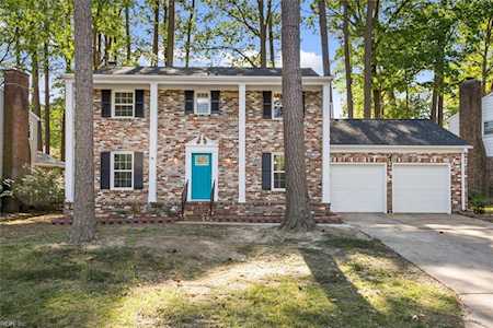 360 Jonathan Ct Newport News, VA 23608
