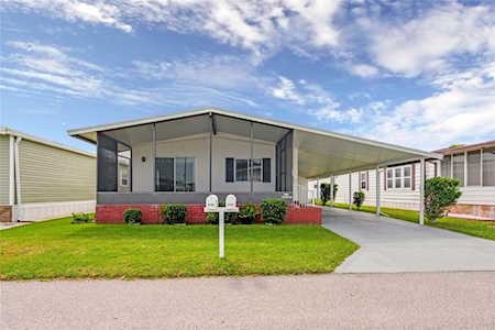 4140 Sprucewood St Winter Haven, FL 33880