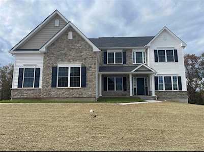 2805 Hawk Valley Ct #79 Center Valley, PA 18034