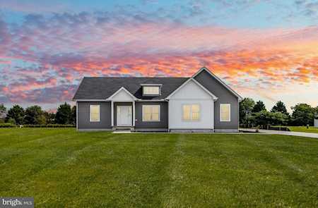 36830 Red Berry Rd Delmar, DE 19940