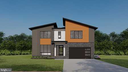 2239 Meridian St Falls Church, VA 22046