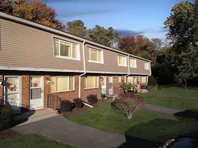 28 Farrwood #28 Haverhill, MA 01835