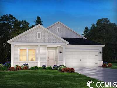 955 Maya Layne Dr. Little River, SC 29566