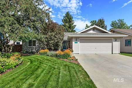 170 E Bridgewater Ct Boise, ID 83706