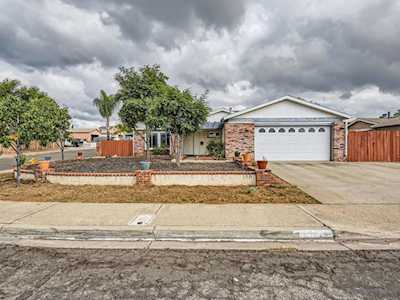 10902 Greencastle St Santee, CA 92071