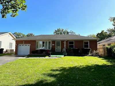 215 S Forest Ave Palatine, IL 60074