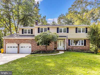 7 Emerson Rd Severna Park, MD 21146