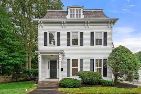200 Washington Street Wellesley, MA 02481