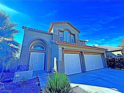 713 Lexington Cross Dr Las Vegas, NV 89144