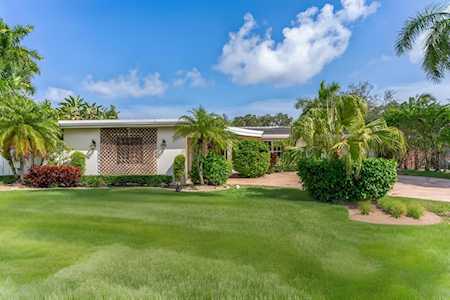 98 SW 8th Avenue Boca Raton, FL 33486