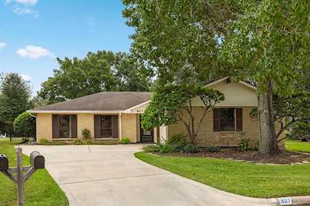 807 Thornwood Ct Pearland, TX 77584