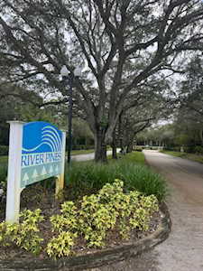 6008 SE SE Riverboat Drive #704 Stuart, FL 34997