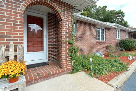 417 Brown #37 Attleboro, MA 02703