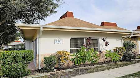 4371 Tahitian Gardens CIRCLE #A Holiday, FL 34691
