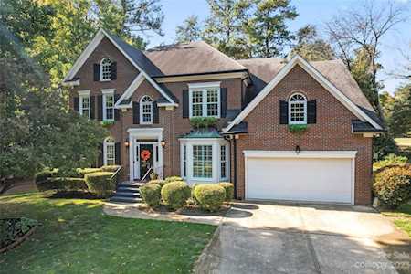 4533 Crownvista Dr Charlotte, NC 28269