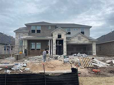 2244 Bellisa Vista DR Leander, TX 78642