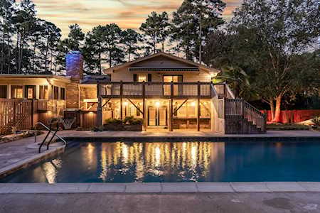 4401 Driftwood Drive Raleigh, NC 27606