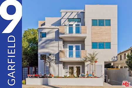 1746 N Garfield Place #302 Hollywood, CA 90028