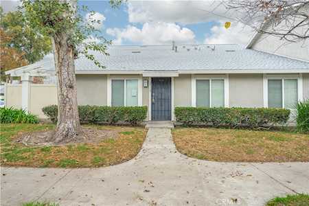 2710 W Meadowwood Santa Ana, CA 92704