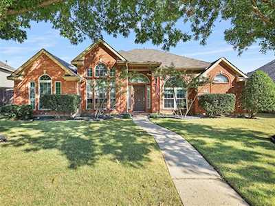4904 Wisteria Drive Frisco, TX 75035