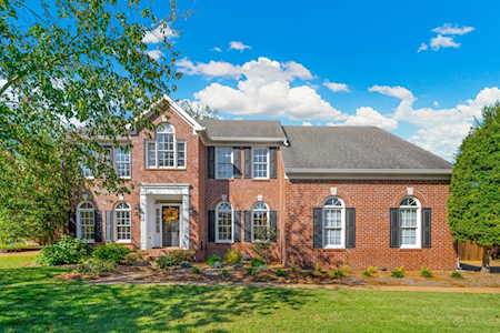 1908 Myleen Pl Old Hickory, TN 37138