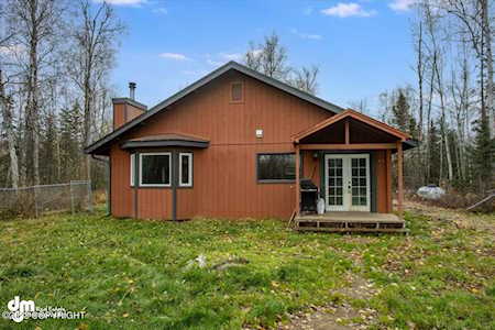 8938 W Phalarope Dr Wasilla, AK 99623