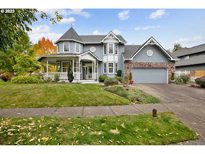772 Nicole DR West Linn, OR 97068