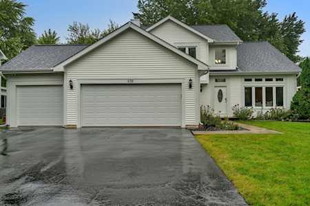 438 Aristocrat Dr Bolingbrook, IL 60490