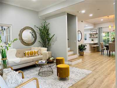 1319 Barrington Way #105 Glendale, CA 91206