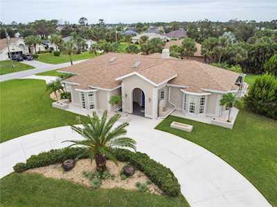 2 Long Meadow Rd Rotonda West, FL 33947