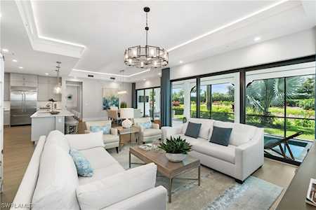 16340 Corsica Way #9-102 Naples, FL 34110