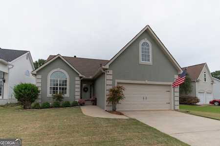 285 Fairway Court Newnan, GA 30265