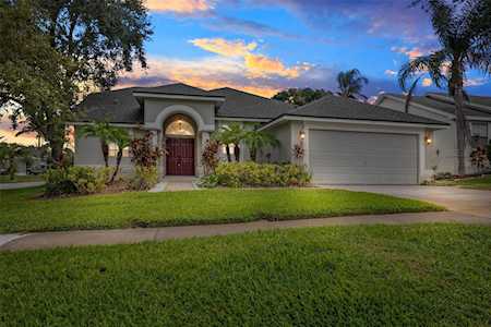 1021 Tradewinds Dr Tarpon Springs, FL 34689