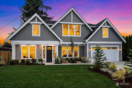 1265 149th Place SE Bellevue, WA 98007