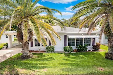 1977 Beach Rd #94 Englewood, FL 34223