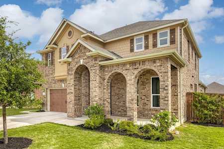 1340 Backcountry DR Leander, TX 78641