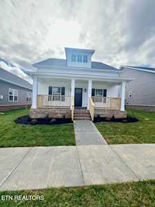 136 Songberry St Oak Ridge, TN 37830