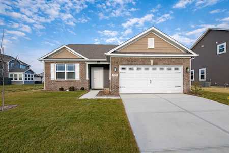 6750 Nottingham Ln Mccordsville, IN 46055