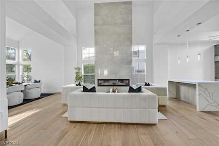 8824 Rozetta Ct Las Vegas, NV 89134
