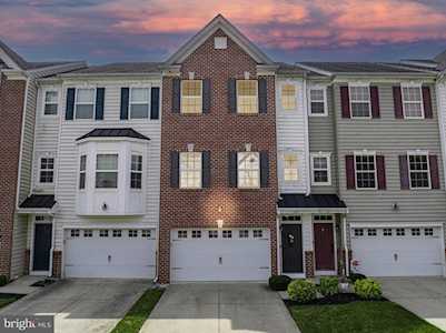 125 Winterberry Way Deptford, NJ 08096